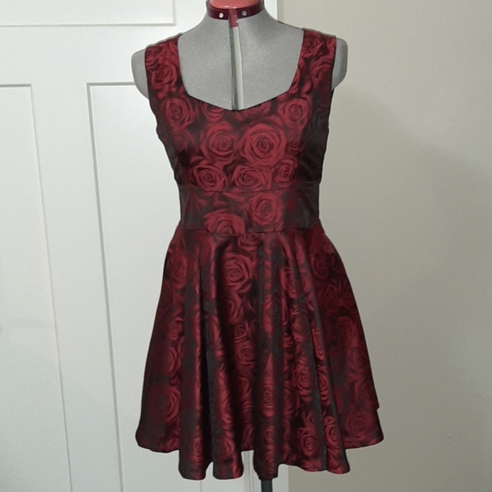 CHAN MEI NA Red and Black Rose Dress